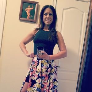 Meet your Posher, Monique